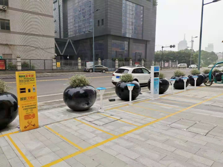 智能景观充电桩