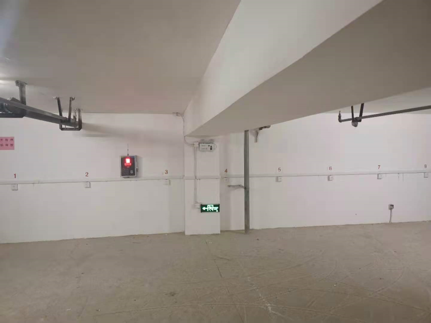 小区智能10路充电站